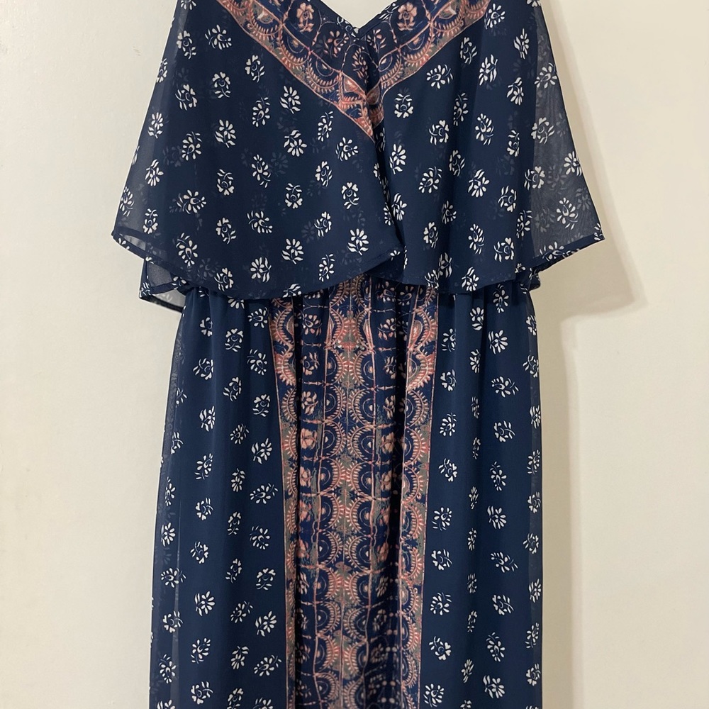 Express large maxi  dress - Picture 2 of 10